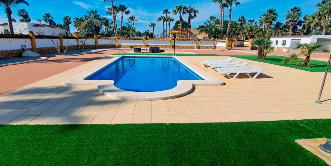 Resale - Country House -
Catral - Catral - Country