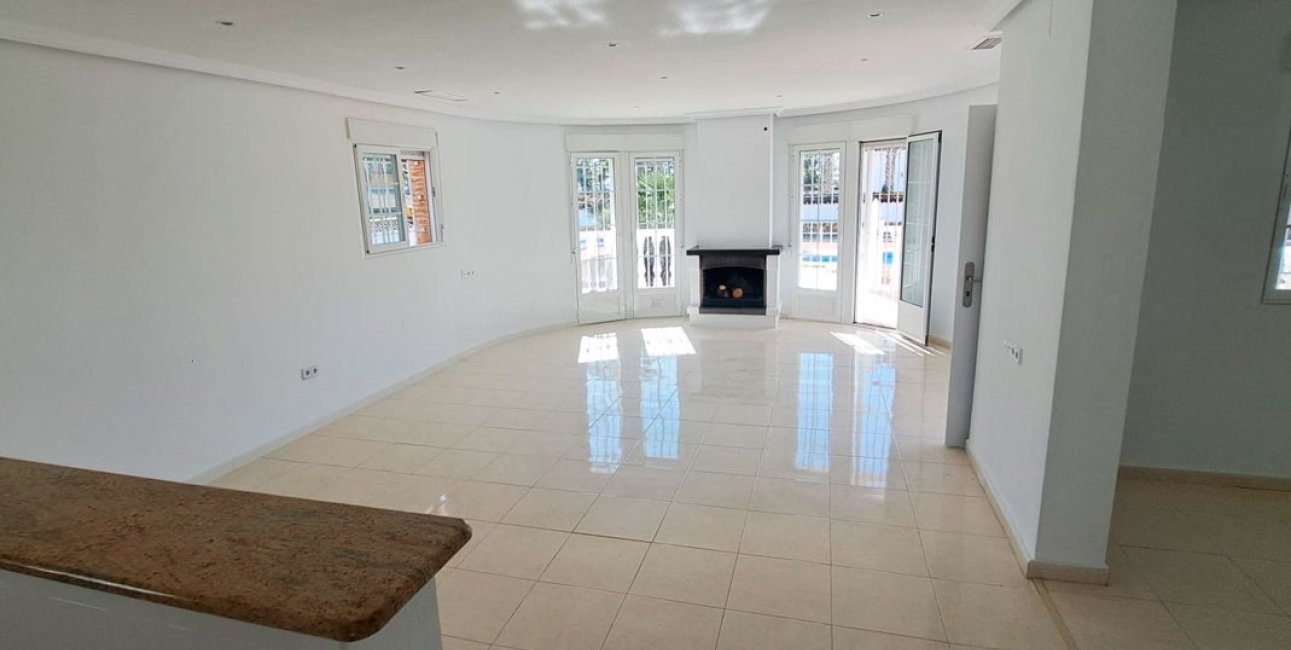 Resale - Country House -
Catral - Catral - Country