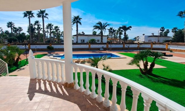 Resale - Country House -
Catral - Catral - Country