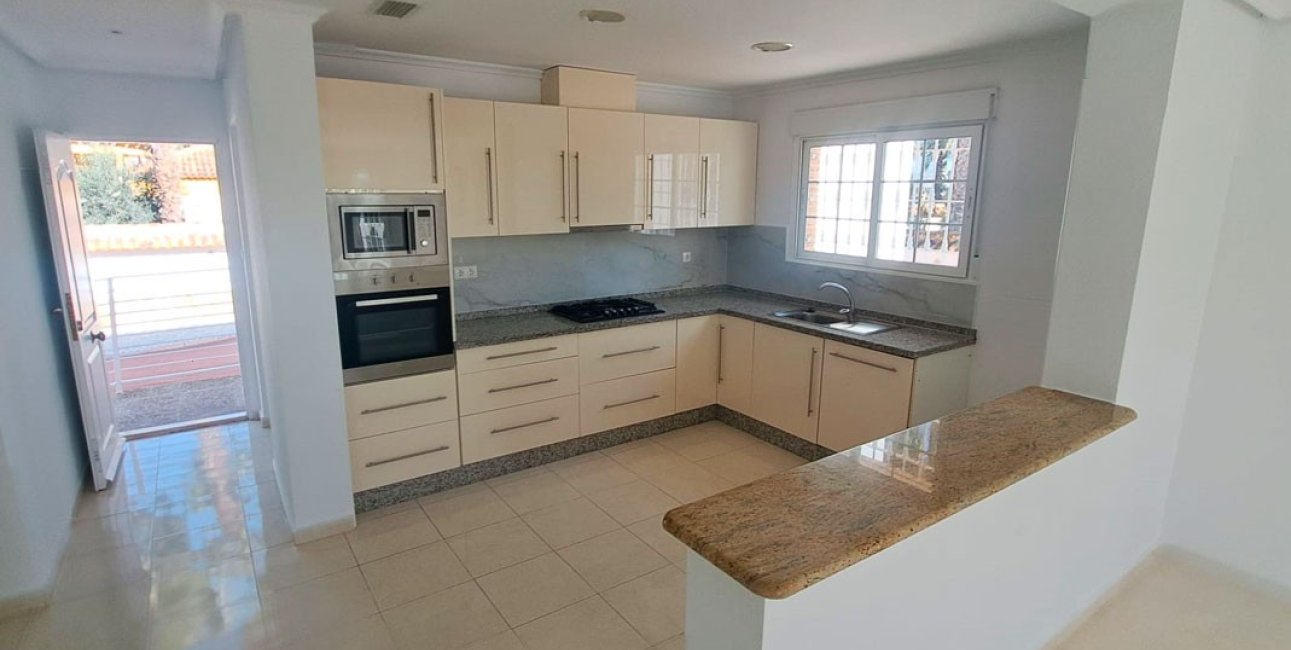 Resale - Country House -
Catral - Catral - Country