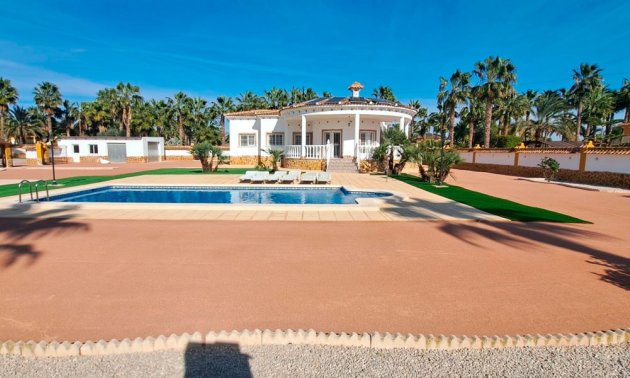 Resale - Country House -
Catral - Catral - Country