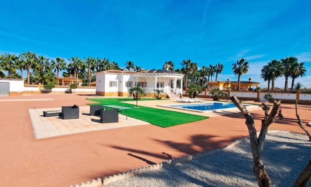 Resale - Country House -
Catral - Catral - Country