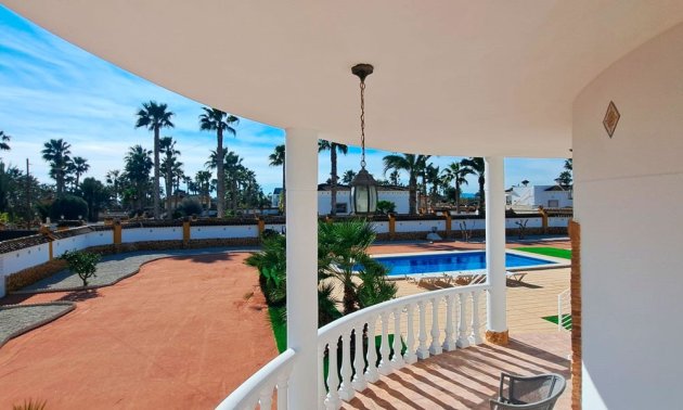 Resale - Country House -
Catral - Catral - Country