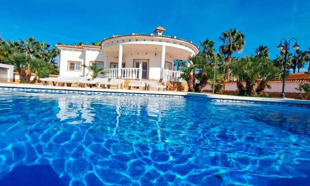 Resale - Country House -
Catral - Catral - Country