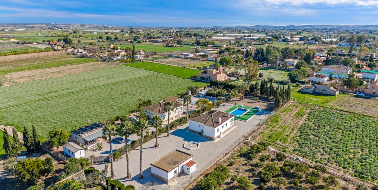 Resale - Country House -
Dolores - Dolores - Country