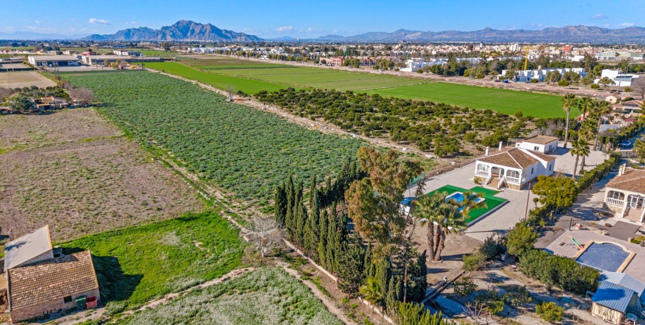 Resale - Country House -
Dolores - Dolores - Country