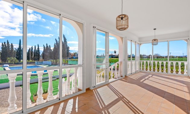 Resale - Country House -
Dolores - Dolores - Country