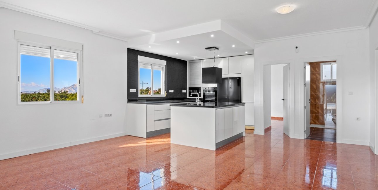 Resale - Country House -
Dolores - Dolores - Country