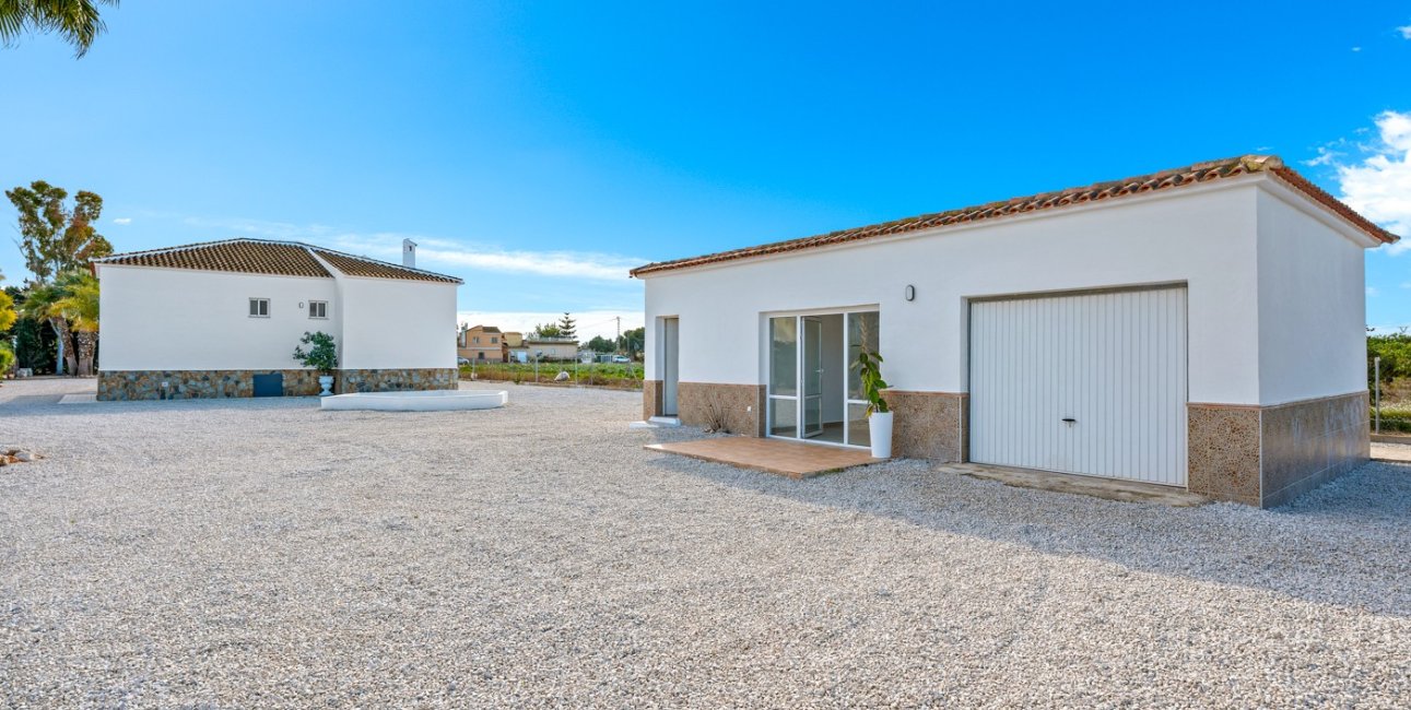 Resale - Country House -
Dolores - Dolores - Country