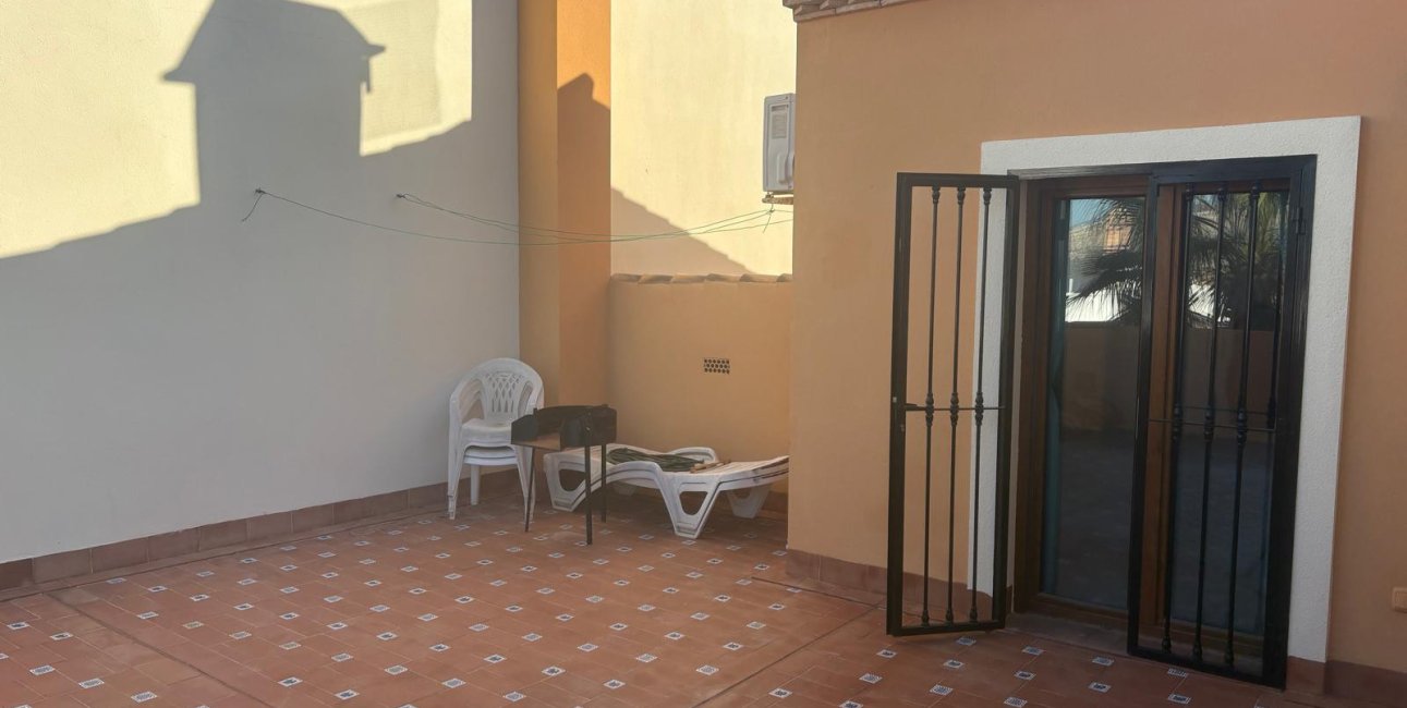 Resale - Townhouse -
Algorfa - La Finca Golf Resort