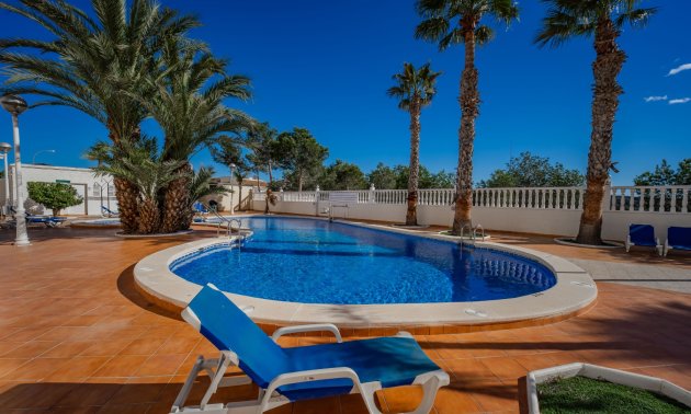 Resale - Apartment / flat -
Guardamar del Segura - El Eden