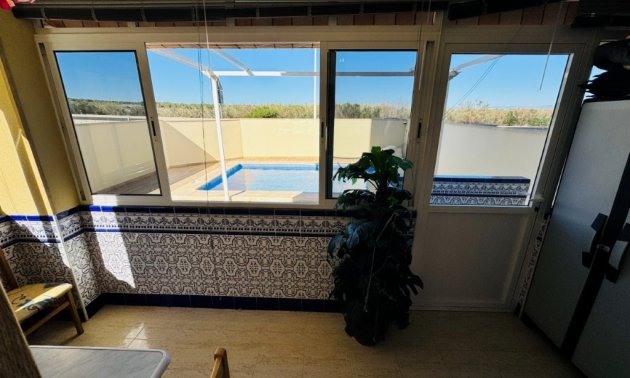 Resale - Apartment / flat -
Torrevieja - La Mata