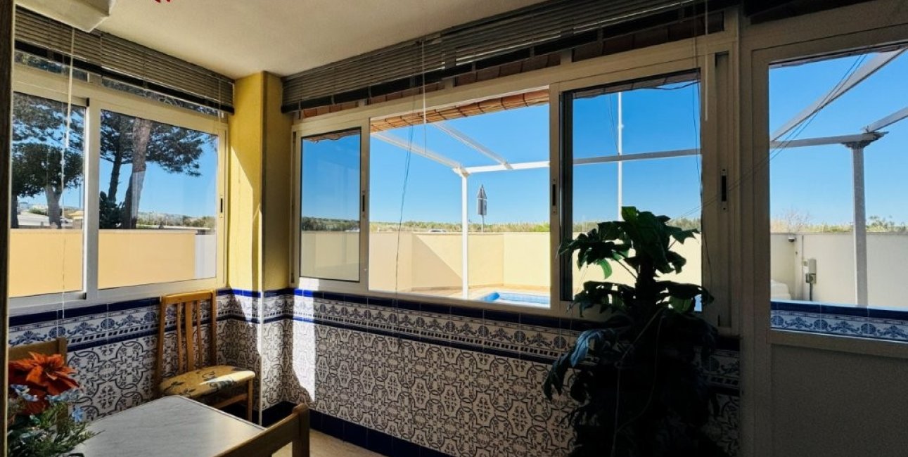 Resale - Apartment / flat -
Torrevieja - La Mata