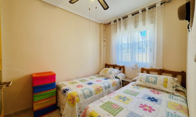 Resale - Apartment / flat -
Torrevieja - La Mata