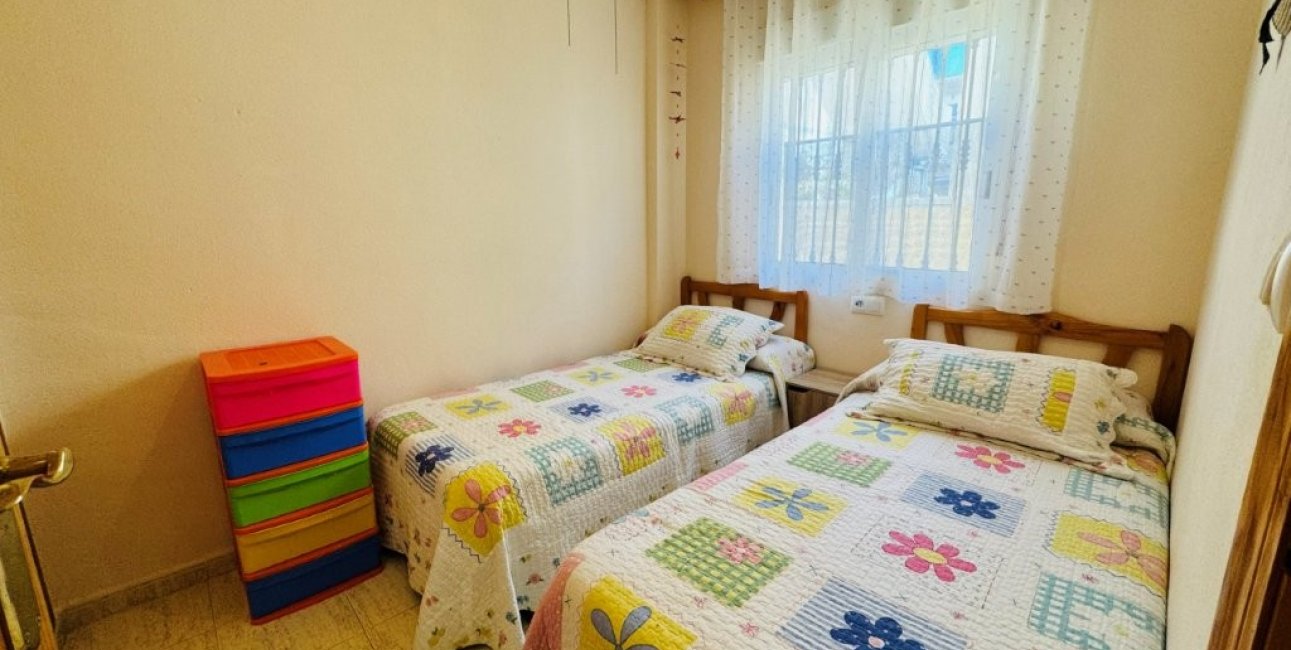 Resale - Apartment / flat -
Torrevieja - La Mata