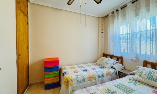 Resale - Apartment / flat -
Torrevieja - La Mata