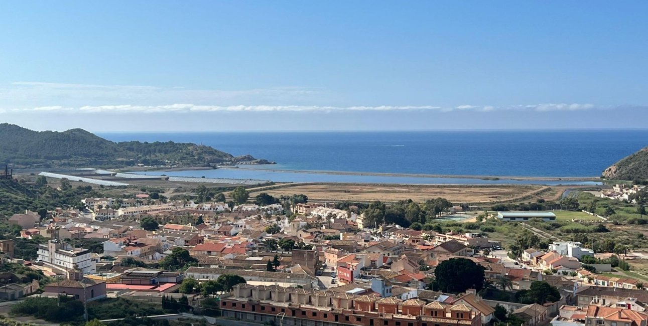 New Build - Townhouse -
La Union - centro