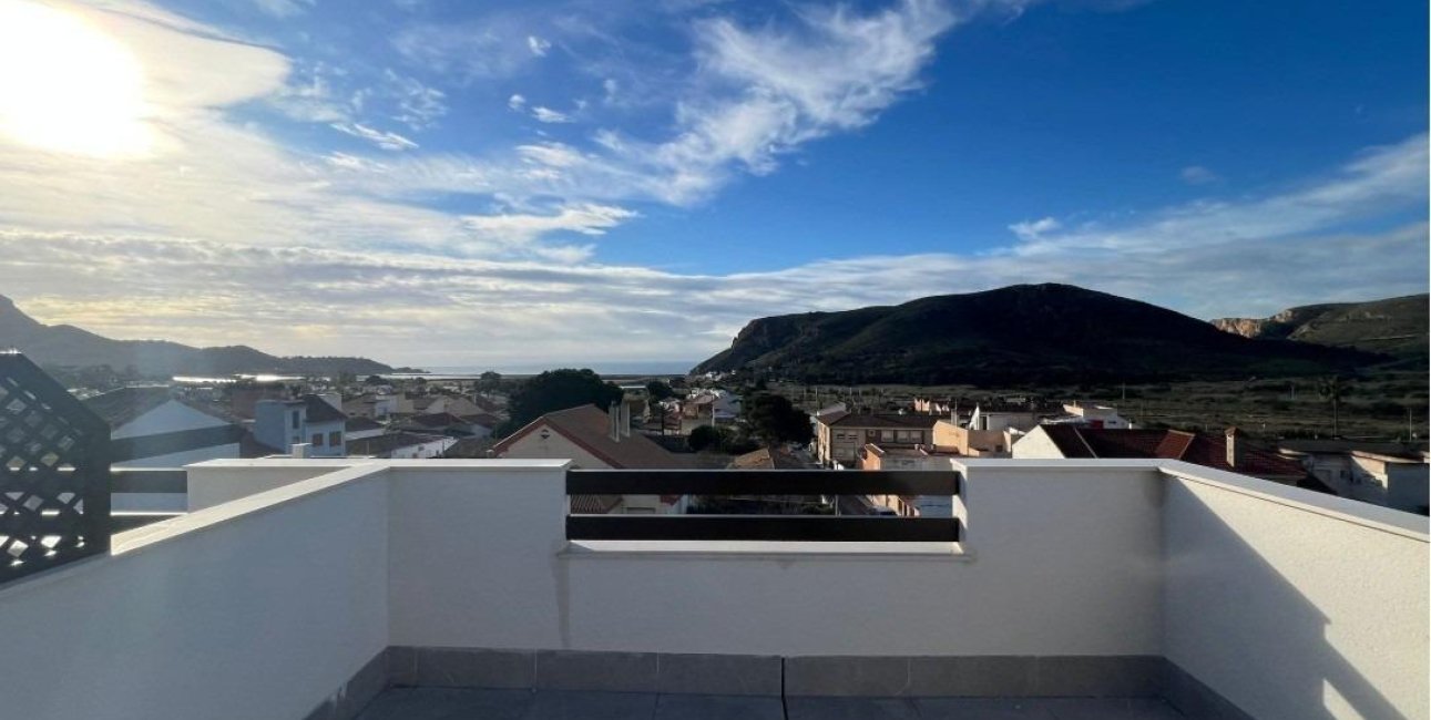 New Build - Townhouse -
La Union - centro