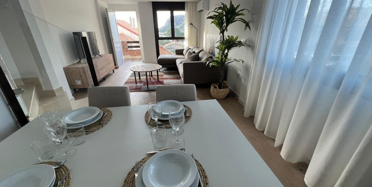 New Build - Townhouse -
La Union - centro