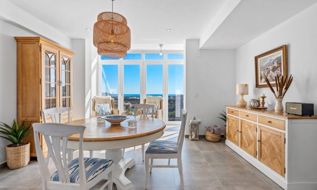 Resale - Apartment / flat -
La Nucia - La Nucia - Town