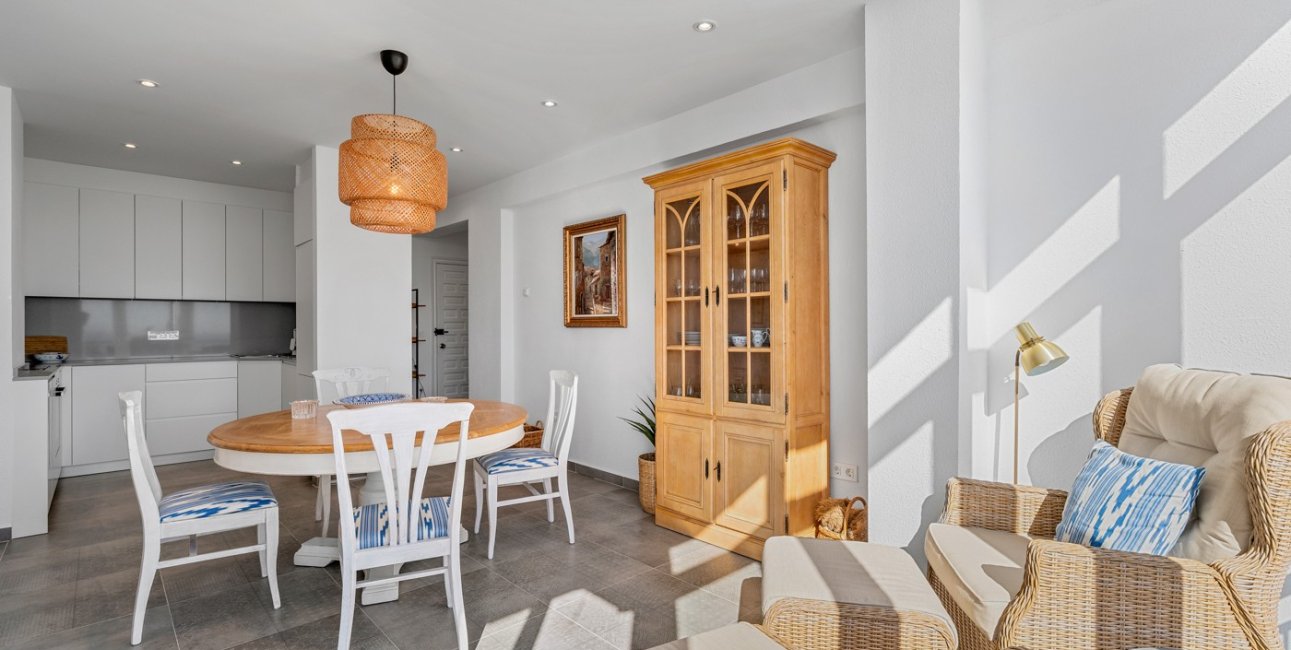 Resale - Apartment / flat -
La Nucia - La Nucia - Town