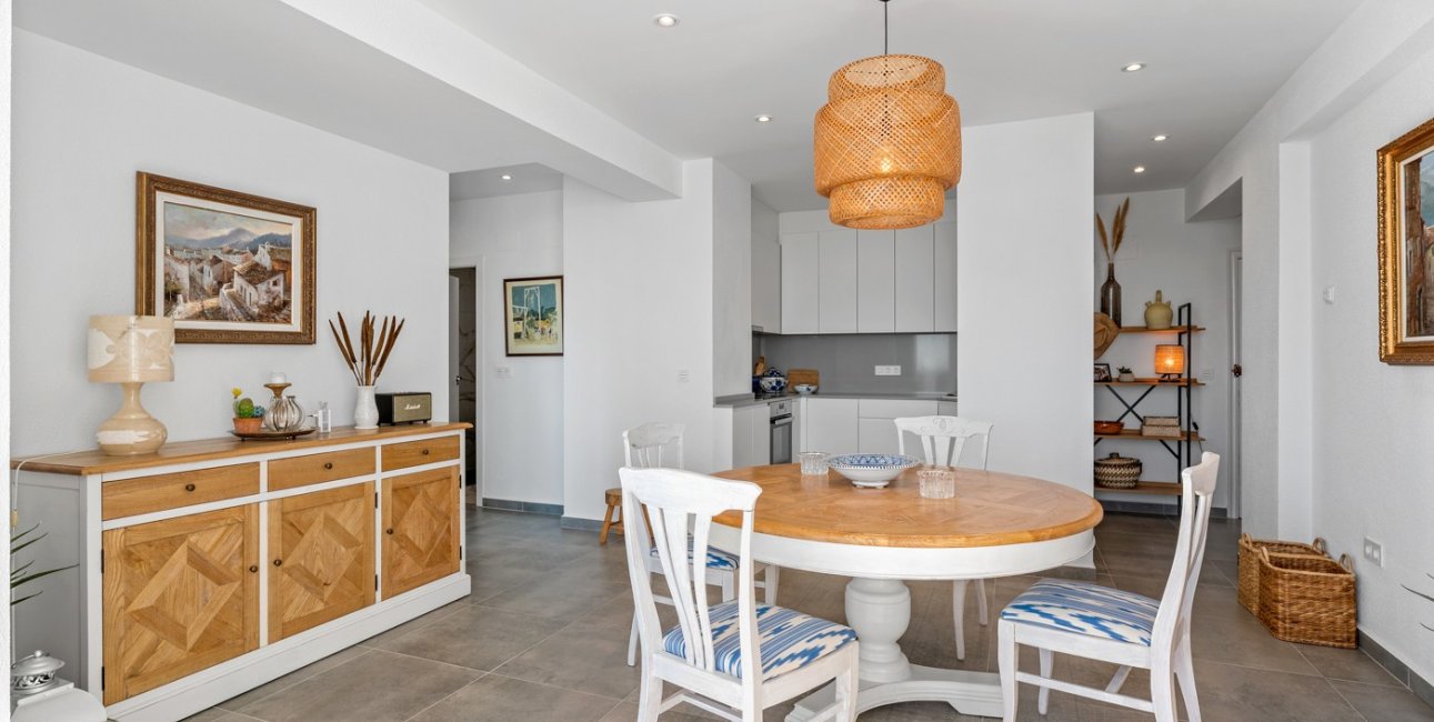 Resale - Apartment / flat -
La Nucia - La Nucia - Town