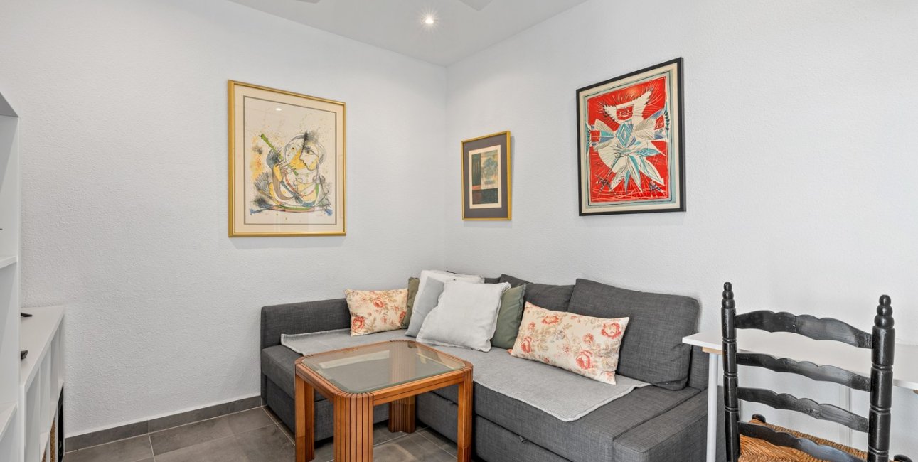 Resale - Apartment / flat -
La Nucia - La Nucia - Town