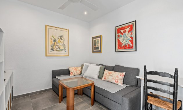 Resale - Apartment / flat -
La Nucia - La Nucia - Town