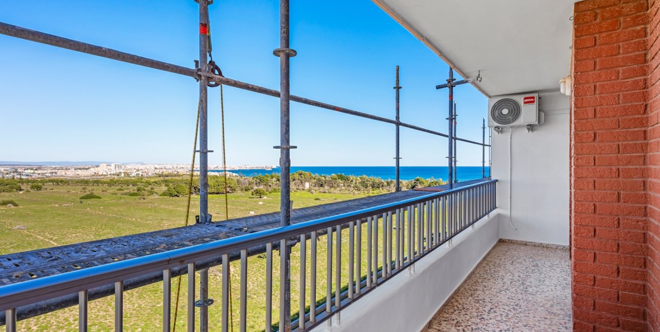 Resale - Apartment / flat -
Torrevieja - Rocio del Mar
