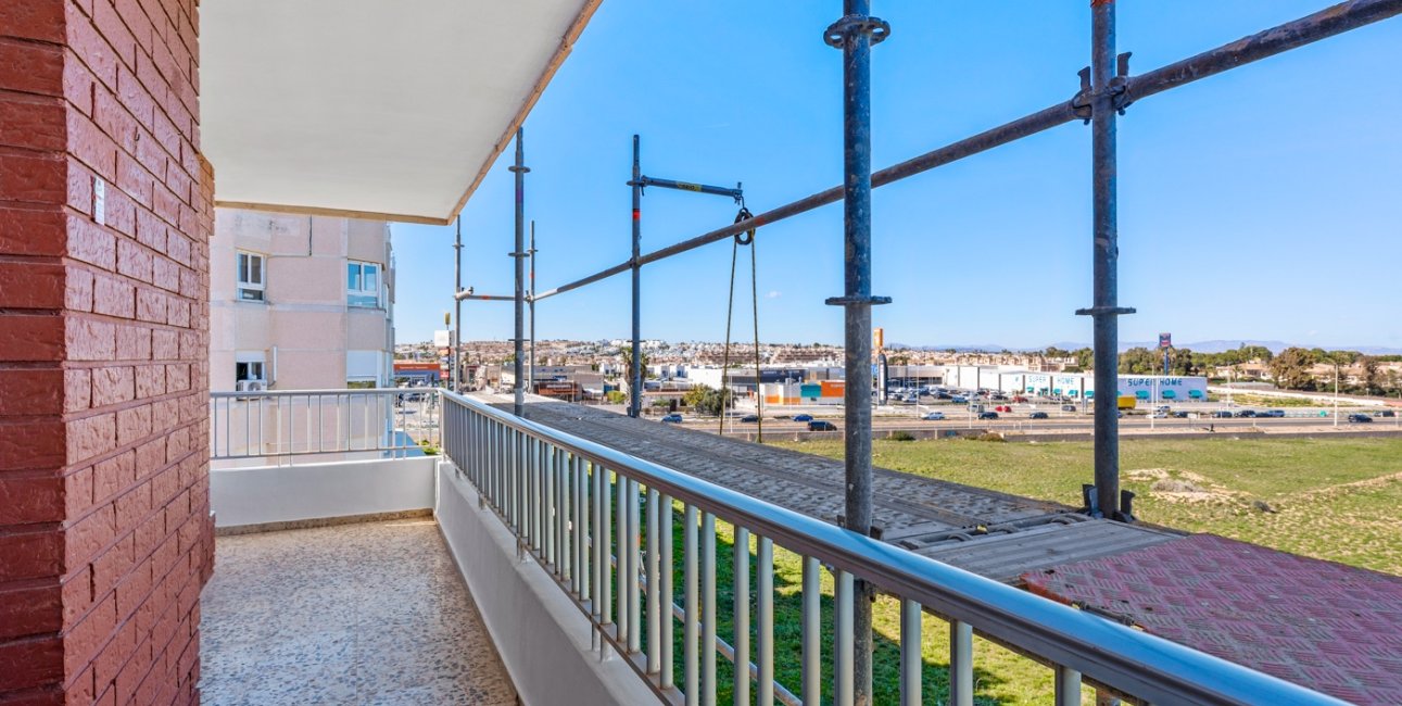 Resale - Apartment / flat -
Torrevieja - Rocio del Mar