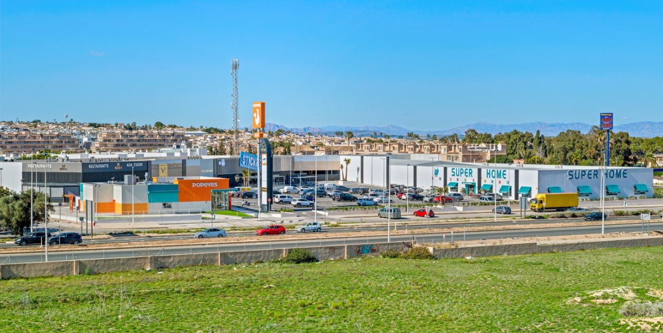 Resale - Apartment / flat -
Torrevieja - Rocio del Mar