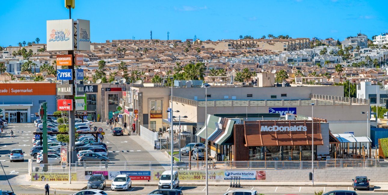 Resale - Apartment / flat -
Torrevieja - Rocio del Mar