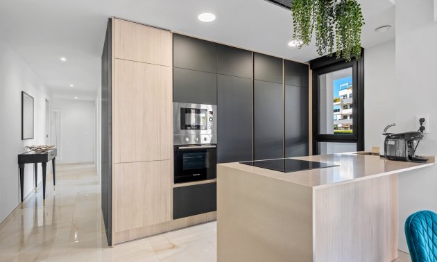 Resale - Apartment / flat -
Orihuela Costa - Playa Flamenca