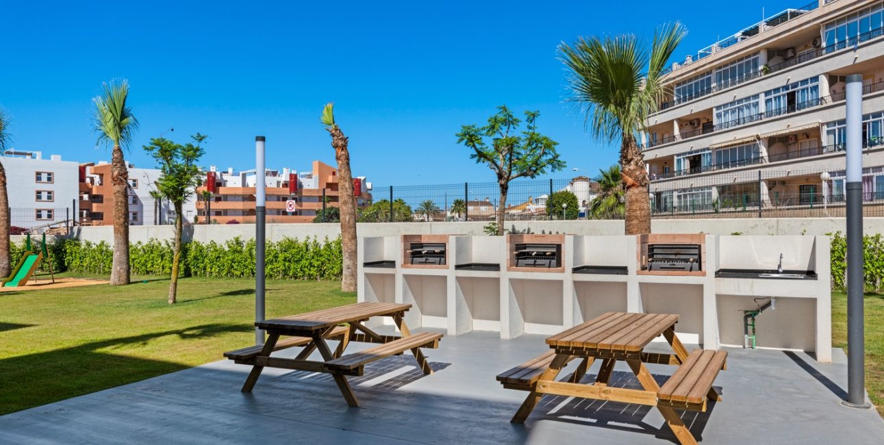 Resale - Apartment / flat -
Orihuela Costa - Playa Flamenca