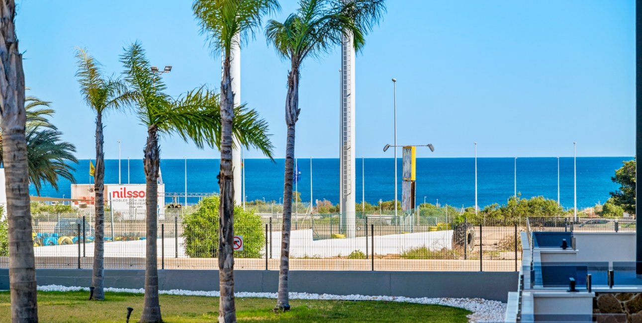 Resale - Apartment / flat -
Orihuela Costa - Playa Flamenca