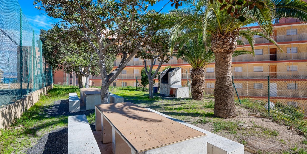 Resale - Apartment / flat -
Arenales del Sol - Arenales del Sol - Town