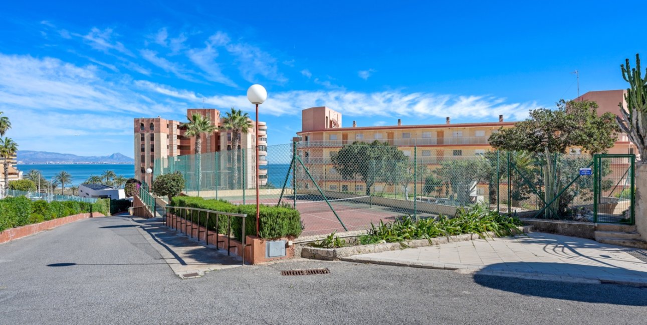 Resale - Apartment / flat -
Arenales del Sol - Arenales del Sol - Town