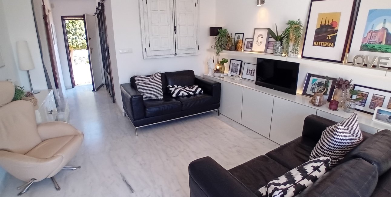 Resale - Townhouse -
Algorfa - La Finca Golf Resort