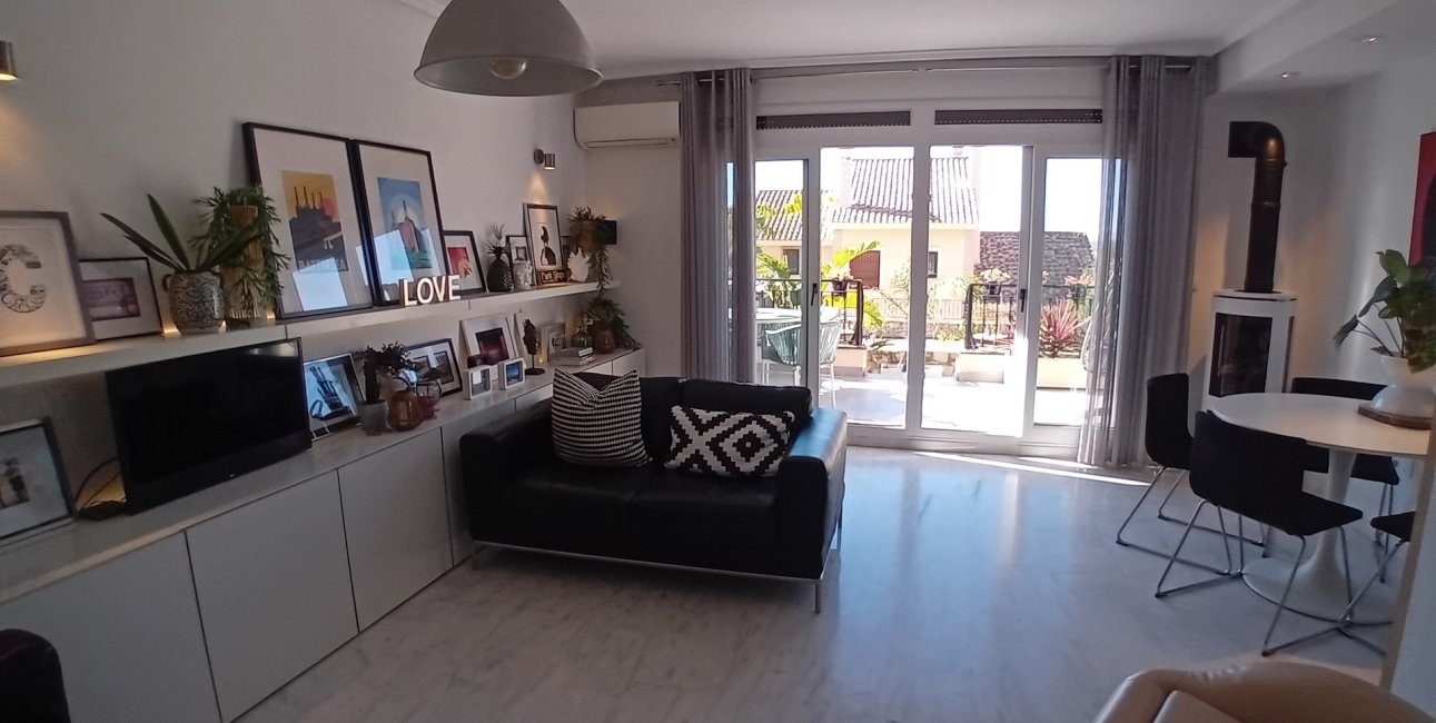 Resale - Townhouse -
Algorfa - La Finca Golf Resort