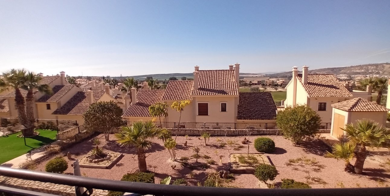 Resale - Townhouse -
Algorfa - La Finca Golf Resort