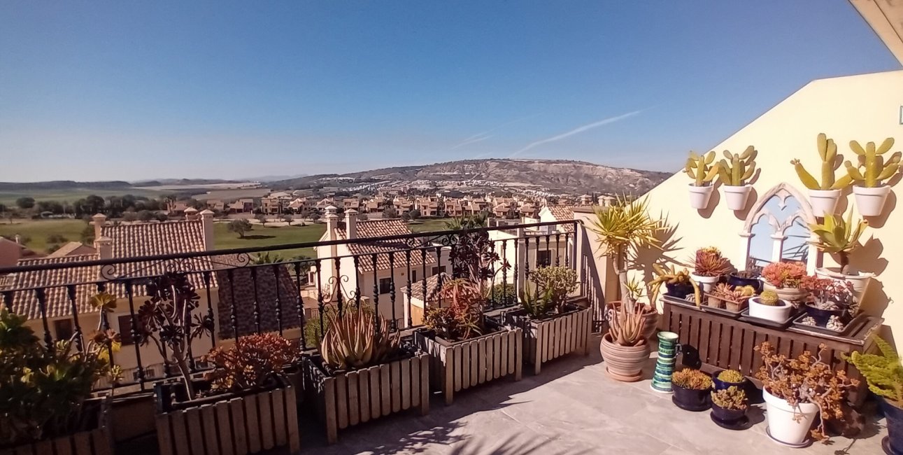 Resale - Townhouse -
Algorfa - La Finca Golf Resort