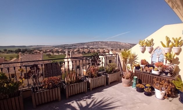 Resale - Townhouse -
Algorfa - La Finca Golf Resort