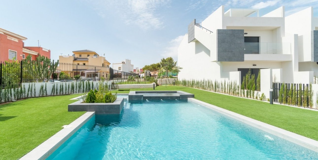 New Build - Bungalow -
Torrevieja - Los Balcones - Los Altos del Edén