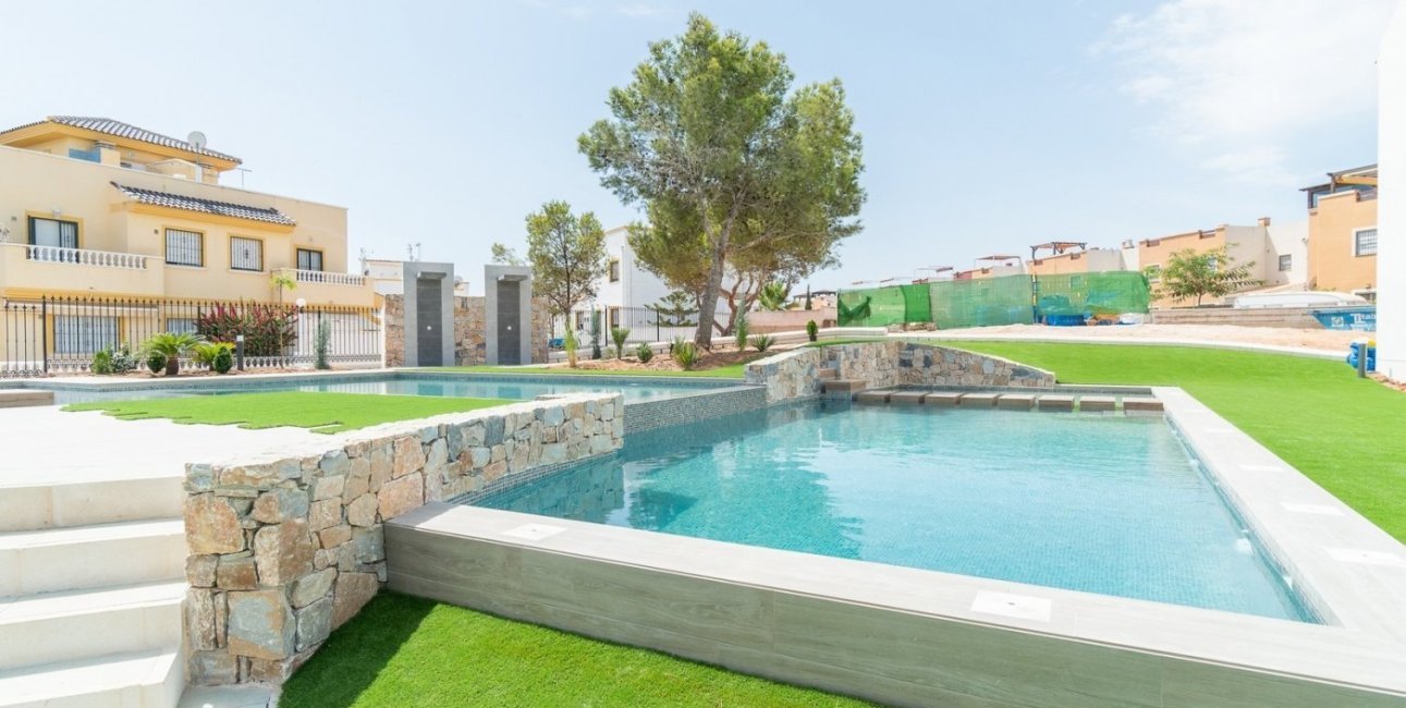 New Build - Bungalow -
Torrevieja - Los Balcones - Los Altos del Edén