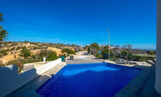 Resale - Villa -
Orihuela Costa - Las Ramblas