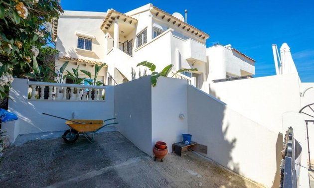 Resale - Villa -
Orihuela Costa - Las Ramblas