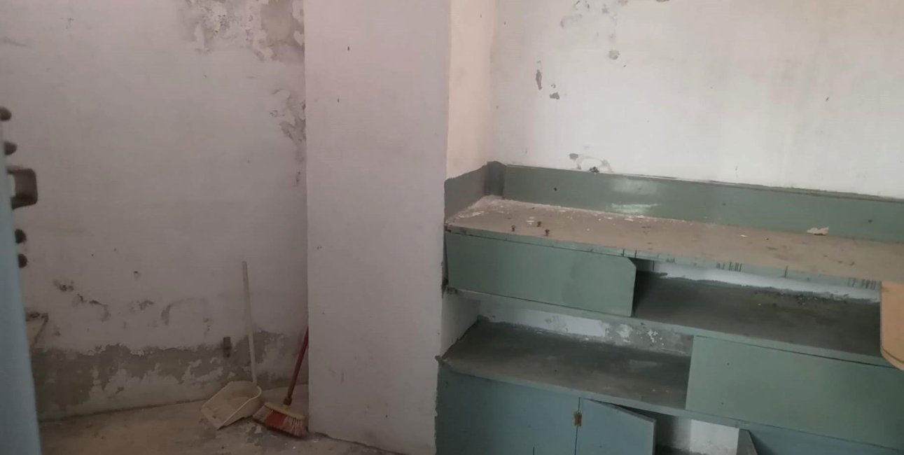 Resale - Garage -
Torrevieja - Estacion de autobuses