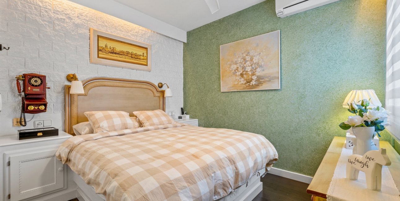 Resale - Apartment / flat -
Torrevieja - Torrevieja - Centre