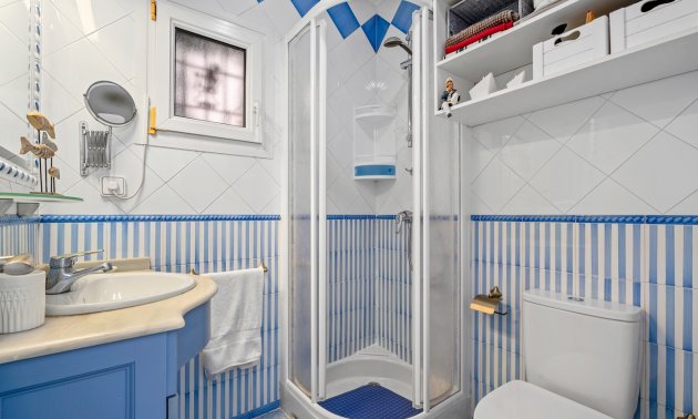 Resale - Apartment / flat -
Torrevieja - Torrevieja - Centre