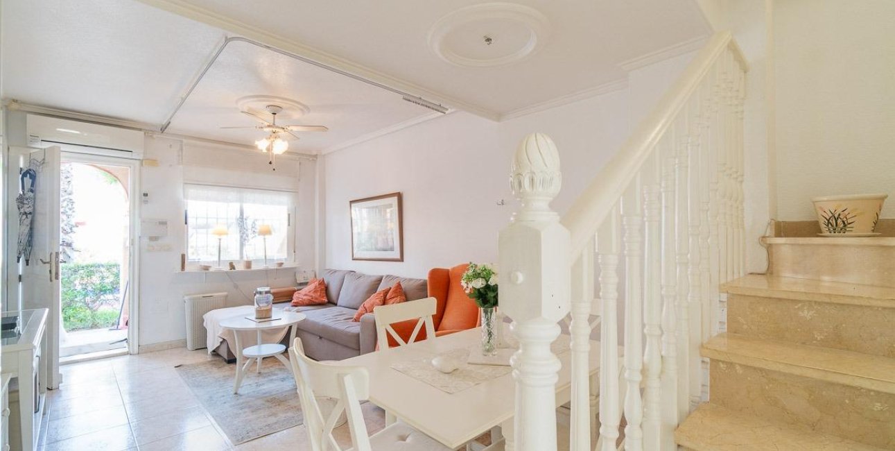 Resale - Townhouse -
Orihuela Costa - Playa Flamenca
